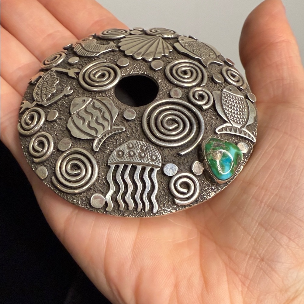 Alex Sanchez heavy gauge Silver and Royston Turquoise Seed Box with Sea Motifs - Picture 6 of 7